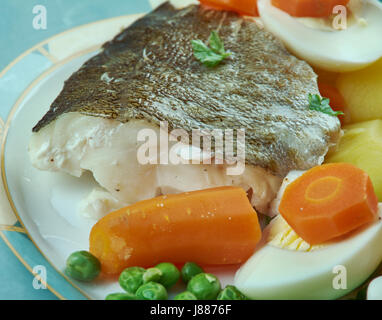 Bacalhau com Todos - portugiesisches Gericht von Kabeljau Stockfoto