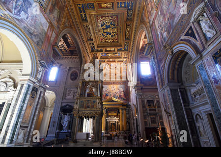 Der offizielle Sitz des Papstes, die Basilika St. Johannes im Lateran ist der ranghöchste katholische Kirche, Rom, Italien. Stockfoto