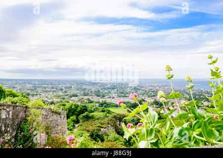 Blick auf die Küste von Killiney in der Nähe von Dublin in Irland Stockfoto