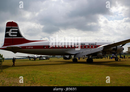 Douglas DC-6A G-APSA am Flughafen Coventry, Stockfoto