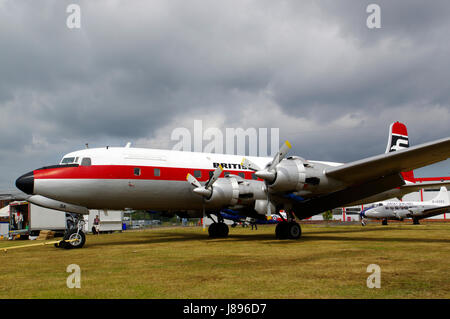 Douglas DC-6A G-APSA am Flughafen Coventry, Stockfoto