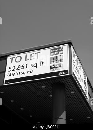 Immobilien Makler Lager und Büro Industrieanlagen, Zeichen zu lassen Stockfoto