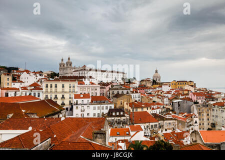 Luftbild auf Alfama Viertel von Lissabon, Portugal Stockfoto