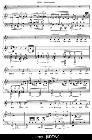 Mahlers Kindertotenlieder sind ein Zyklus von Liedern, die Trauer und Trauer über den Verlust von Kindern zum Ausdruck bringen. Diese 22. Interpretation bezieht sich auf die anhaltende emotionale Tiefe des Werks und seinen Platz in der Erforschung des menschlichen Leidens der klassischen Musik. Stockfoto