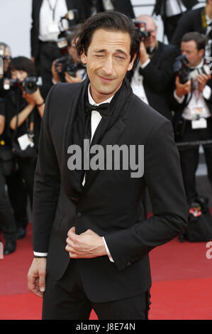 Adrien Brody besucht die hatte "Après Une Histoire Vraie / basierend auf einer wahren Geschichte" Premiere während der 70. Cannes Film Festival im Palais des Festivals am 27. Mai 2017 in Cannes, Frankreich | weltweite Nutzung Stockfoto