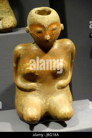 Weibliche Figur, Nordwesten Mexikos, Terminal vorklassischen Periode, 200 v. Chr. bis 400 n. Chr., geformt und bemalt Keramik Museum of Anthropology, University of British Columbia DSC09029 Stockfoto