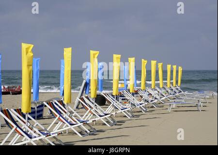 Der Strand von Viareggio, renommierten Badeort der Versilia, Nord Küste der Toskana (Italien) Stockfoto