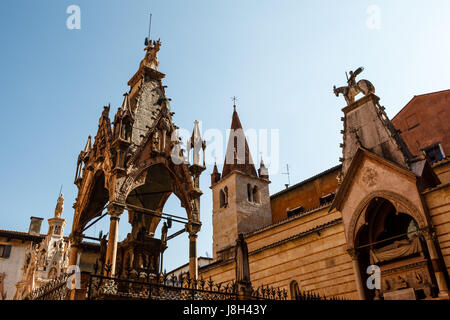 Berühmte gotische Funerary Denkmal von Scaliger Gräber (Arche Scaligere) in Verona, Veneto, Italien Stockfoto