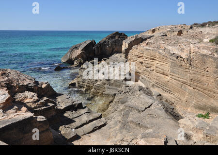 Küste in der Nähe von ses Covetes, mallorca Stockfoto