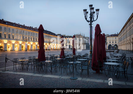 Torino Piazza San Carlo in der Dämmerung Stockfoto