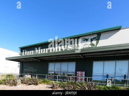 Schaufenster von Dan Murphy Spirituosengeschäft, Shellharbour, New South Wales, Australia, New South Wales, Australien Stockfoto