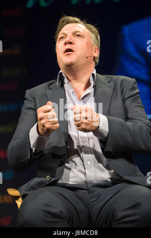 Ed Balls spricht über seine Karriere in der Politik bei Hay Festival 2017 Hay-on-Wye Powys Wales UK Stockfoto