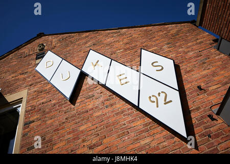 Herzöge 92 Wahrzeichen Pub in Castlefield benannt nach Sperre für Rochdale Kanal, Gtr Manchester, UK. Stockfoto