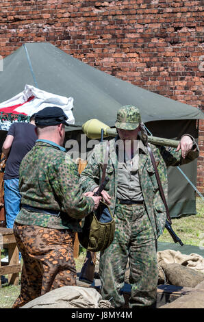 Warschau, Polen. 28 Mai, 2017. Militärische Re-enactors in deutsche Uniformen in einem jährlichen Historische Re-enactment Show namens der Warschauer strategisches Spiel Übereinkommen - grenadier 2017 im alten Warschauer Zitadelle. Credit: dario Fotografie/alamy leben Nachrichten Stockfoto