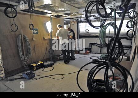 Viareggio (Toskana, Italien), Overmarine Werften, Bau von großen Luxus-Yachten Stockfoto