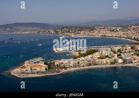 Cap De La Croisette und Palm Beach Casino, Cannes, Blick vom Hubschrauber, Cote d ' Azur, Frankreich. Stockfoto
