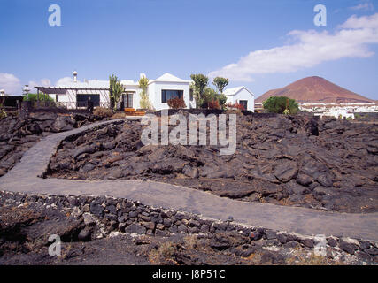 Landhaus auf Lava gebaut. Tahíche, Lanzarote Insel, Kanarische Inseln, Spanien. Stockfoto