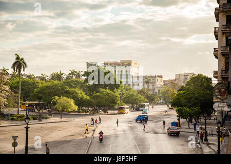 Sonnenaufgang über dem Parque De La Fraternidad, Havanna Stockfoto