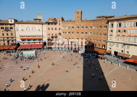 Luftbild auf Piazza del Campo, zentralen Platz von Siena, Toskana, Italien Stockfoto