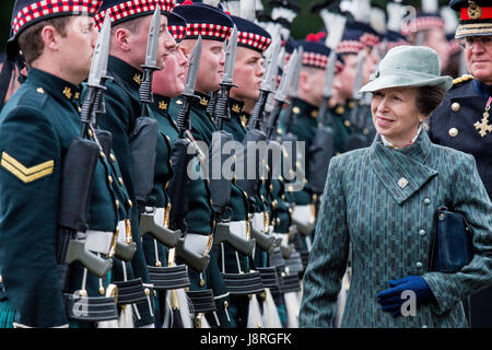 5 Scots Ehrenwache anlässlich der anlässlich der neuen königlichen Hochkommissar HRH die Fürsten Royal, Fürsten Anne im Holyrood Palace Stockfoto