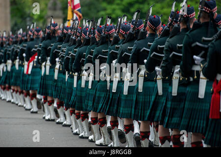 5 Scots Ehrenwache anlässlich der anlässlich der neuen königlichen Hochkommissar HRH die Fürsten Royal, Fürsten Anne im Holyrood Palace Stockfoto