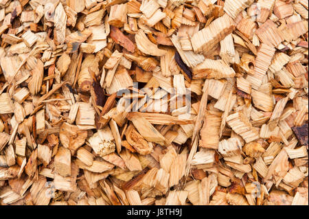 Papier-Mühle-Operationen in American Pacific North West. Hackschnitzel-Haufen füttert den Papierherstellungsprozess Rohstoff. Stockfoto