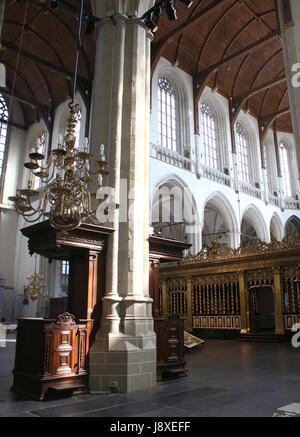 Innenraum des 15. Jahrhunderts Nieuwe Kerk (neue Kirche) am Dam-Platz, zentrale Amsterdam, Niederlande. Stockfoto