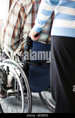 Rollstuhl, Pflege, Integration, Unterstützung, Hilfe, Unterstützung, Hilfe, Behinderung, Stockfoto