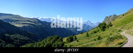 Panoramic vie von Valley Ferrand mit Gletscher LA MEIJE im Hintergrund, Oisans, Isere, Frankreich Stockfoto