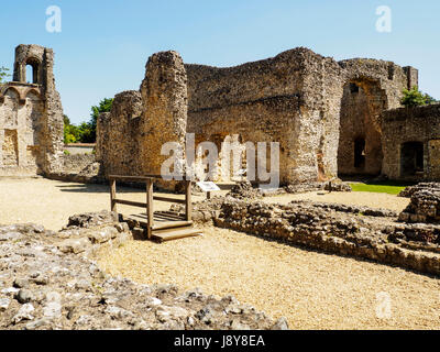 Wolvesey Castle, auch bekannt als die "alten Bischofspalast", ist eine Burgruine in Winchester, Hampshire, England befindet sich neben Winchester Cathedral. Stockfoto