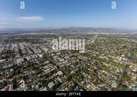 Luftbild von North Hollywood und die San Fernando Valley in Los Angeles, Kalifornien. Stockfoto