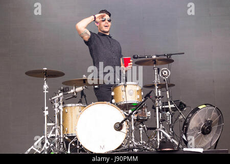 26. Mai 2017 - Napa, Kalifornien, USA - GREG ERWIN von Saint Motel beim Festival der BottleRock Napa Valley in Napa, Kalifornien (Kredit-Bild: © Daniel DeSlover über ZUMA Draht) Stockfoto