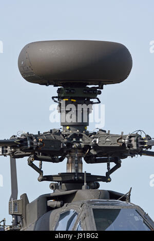 Details zum Angriffshubschrauber AGUSTA Westland AH-64D Apache Longbow AH-1. Hubgerüst Stockfoto