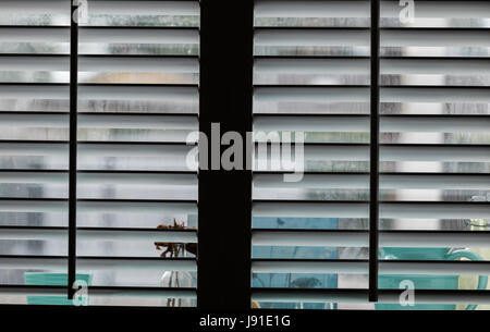 Fensterläden in Küche Stockfoto