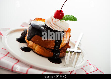 Lebensmittel, Nahrungsmittel, süß, Französisch, Toast, Dessert, Snack, Schokolade, Menschen, Menschen Stockfoto