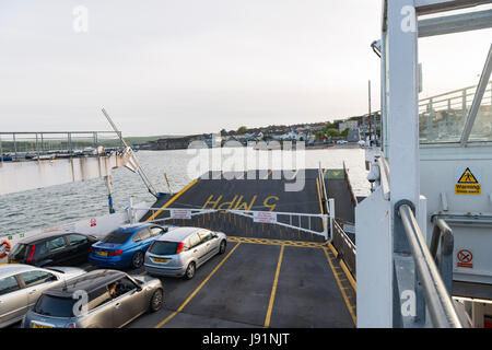 Tamar Fähre zwischen Plymouth und herzlich. Stockfoto