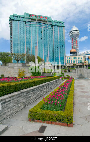 Das Blühen der jährlichen Tulpen und Narzissen in Niagara Falls, Ontario, Kanada Stockfoto