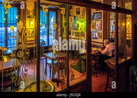 Bar El Federal. San Telmo, Buenos Aires, Argentinien Stockfoto