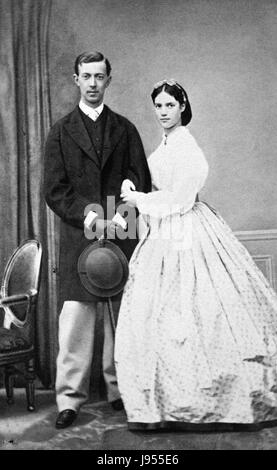 Ein Porträt von Zarewitsch Nikolaus Alexandrowitsch von Russland und Prinzessin Dagmar von Dänemark, später bekannt als Kaiserin Maria Feodorowna von Russland. Ihre Ehe stärkte die Beziehungen zwischen dem Russischen Reich und Dänemark. Stockfoto