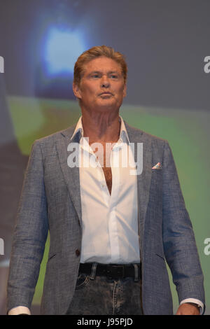 Bonn, Deutschland. 4. Juni 2017. David Hasselhoff (Baywatch, Knight Rider) bei FedCon 26, Europas größter Star Trek Convention, lädt Stars und Fans treffen aufeinander in Autogrammstunden und Platten. FedCon 26 fand Jun 2-5 2017. Bildnachweis: Markus Wissmann/Alamy Live-Nachrichten Stockfoto