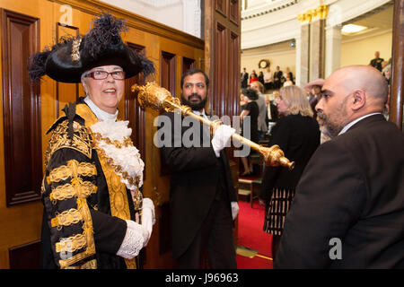 Cllr Anne Underwood zu Birmingham Oberbürgermeister Stockfoto