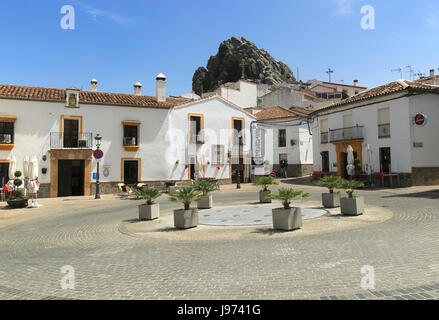 Historische Gebäude in Montejaque, Serrania de Ronda, Plaza De La Constitución, Provinz Malaga, Spanien Stockfoto