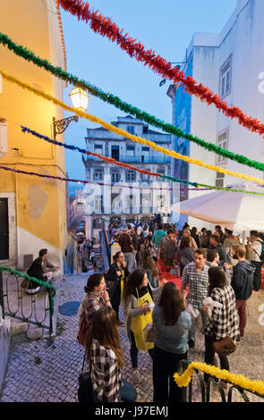 Santo Antonio-Volksfeste in Alfama Viertel. Lissabon, Portugal Stockfoto