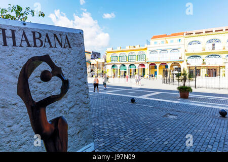 Plaza Vieja (Altstadt), Havanna, Kuba, Habana Schilder, Havanna, Kuba. Plaza Vieja, Habana Vieja, Havanna, Kuba, Plaza Vieja Havanna, Plaza Vieja Kuba Stockfoto