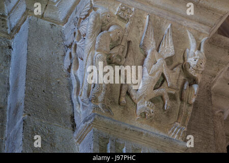 Frankreich, Saone-et-Loire, Autun, Saint Lazare Kathedrale, Kapital, fallen von Simon der Zauberer, oder Herbst von Simon Mage Stockfoto