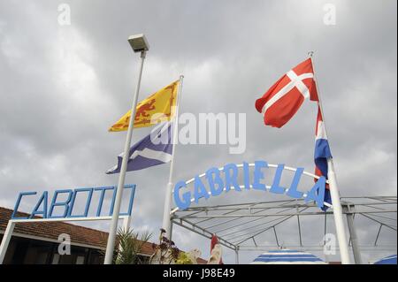 Viareggio, Ferienort in Versilia, Nord Küste der Toskana (Italien), Eintritt in einem Beach resort Stockfoto