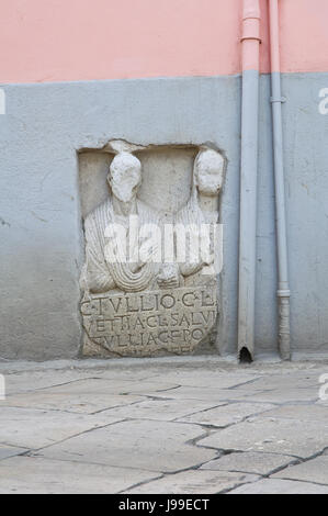 Monumentale Inschrift. Venosa. Basilikata. Italien. Stockfoto