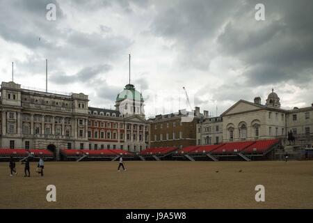 London: 31. Mai 2017. Sitzecke auf Horse Guards Parade Ground für Beating Retreat am 14. und 15. Juni vorbereitet. : Credit Claire Doherty Alamy/Live News. Stockfoto