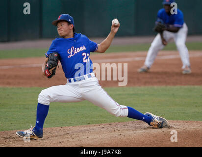 Fort Myers, Florida, USA. 31. Mai 2017. MONICA HERNDON | Times.Starting Krug Brion Lee (22) des Königs, Stellplätze während der ersten Inning der Klasse 7A Halbfinale gegen Gulf Coast am Mittwoch, den 31. Juni im Hammond Stadium in Fort Myers, Florida-Credit: Monica Herndon/Tampa Bay Times / ZUMA Draht/Alamy Live News Stockfoto