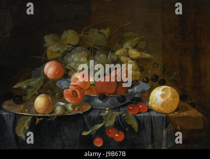 Stillleben mit Obst auf einem Zinnteller und in einem Wan li Kraak Schale von Jan Davidsz. de Heem Stockfoto